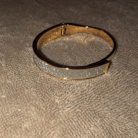 Monet Gold Bracelet - Picture 5 of 7